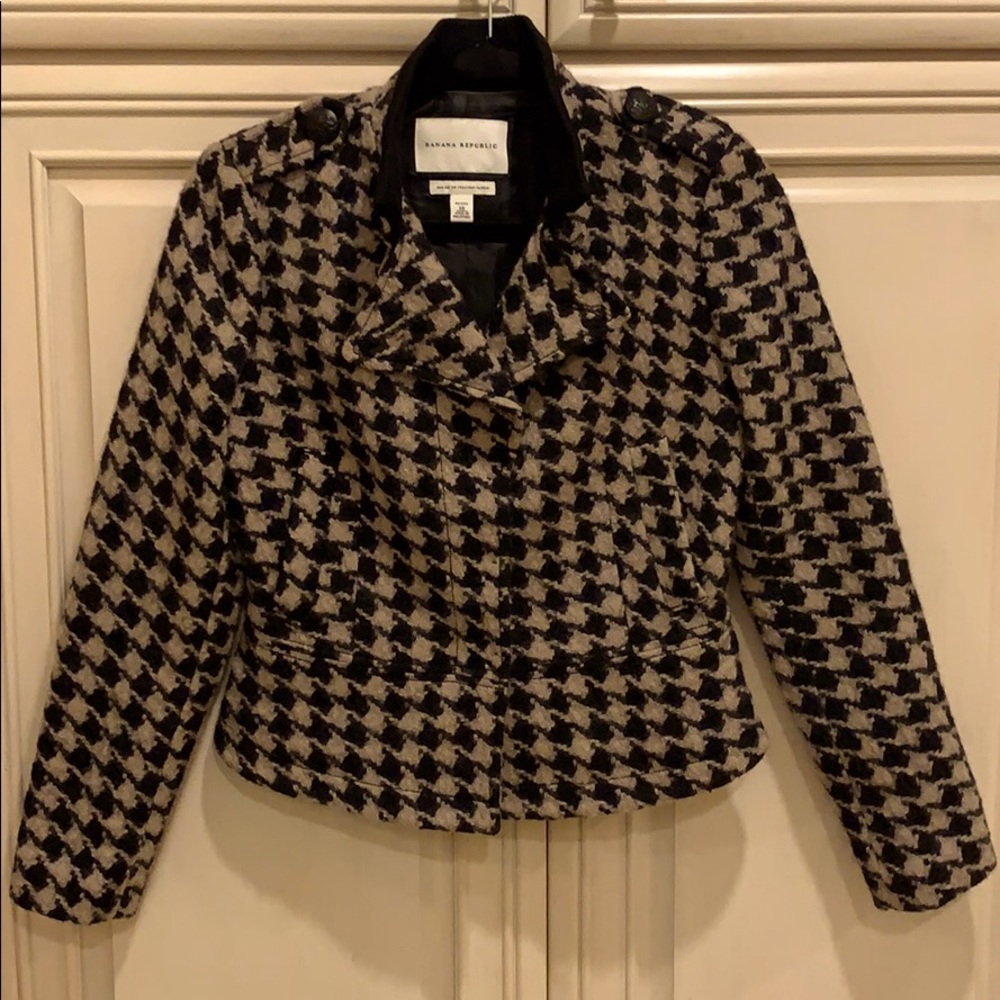 Banana Republic Black & Tan wool petite jacket